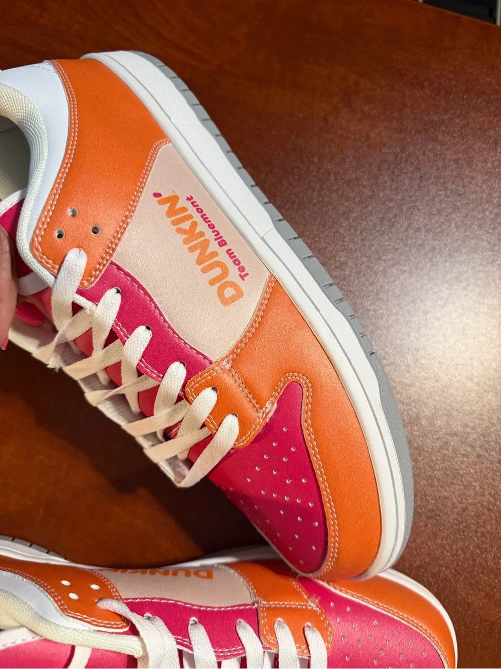 Dunkin'  Team Bluemont Men's Orange & Pink Low-Top Sneakers. Size 11